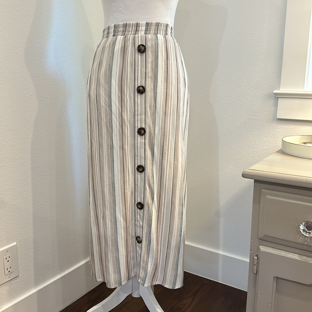 New AB Studio Skirt Large - Picture 4 of 14
